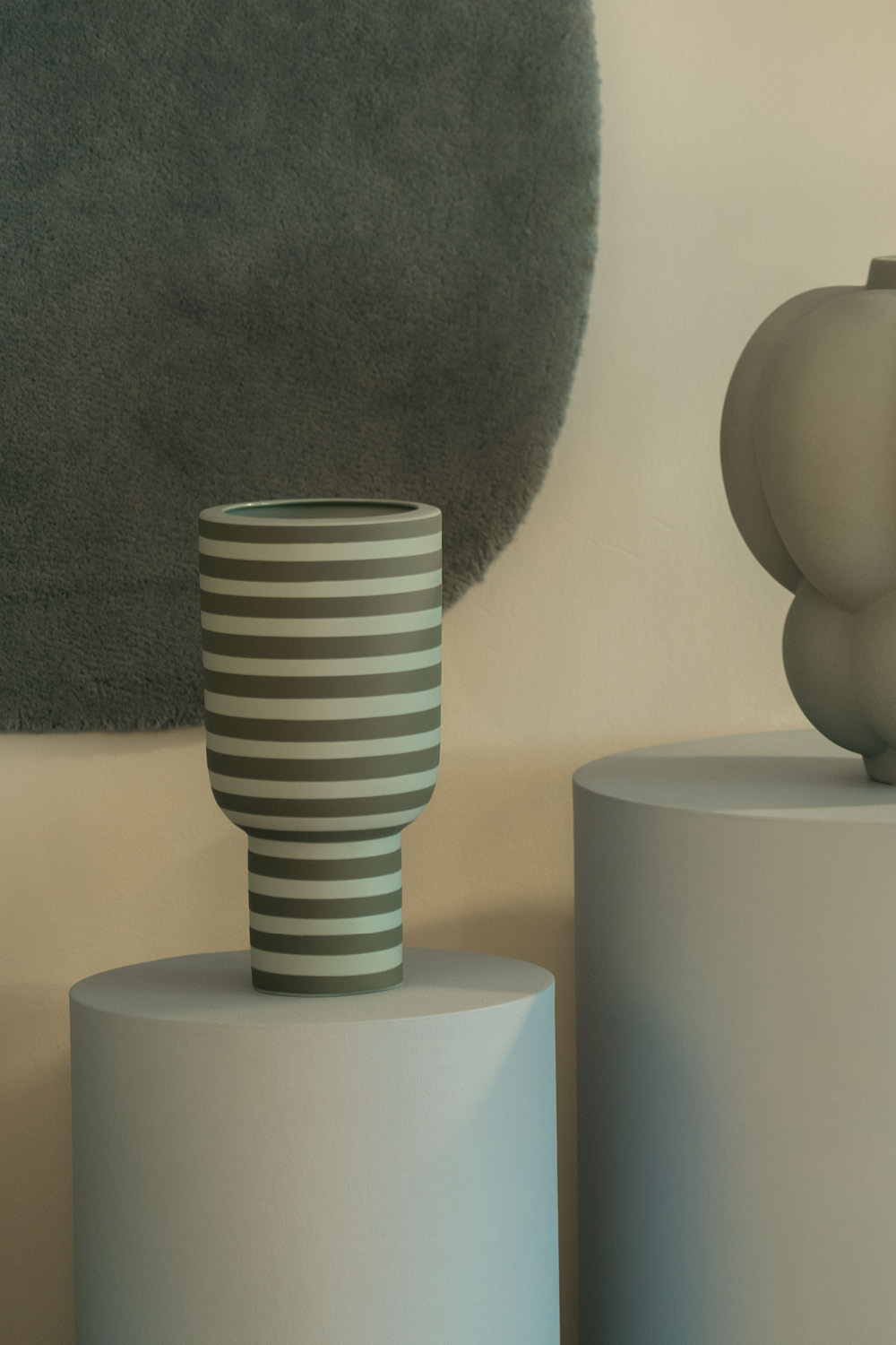 VARIA sculptural vase VARIA sculptural vase